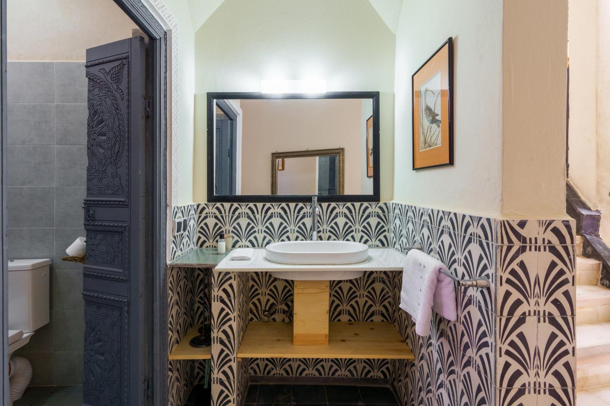 Riad 4 Chambres - Piscine & Petit Dejeuner Gratuit - Wifi Fibre Optique Marrakesh Exteriör bild